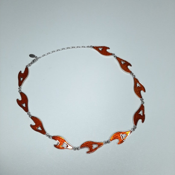 Pilgrim Skanderborg Silver Tone Orange Resin Abstract Shape Link Necklace - Picture 7 of 7